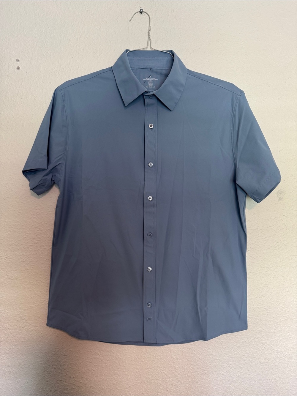 Fabletics Men’s Shirt